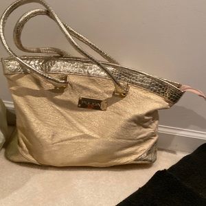 Pulcati Shoulder Bag